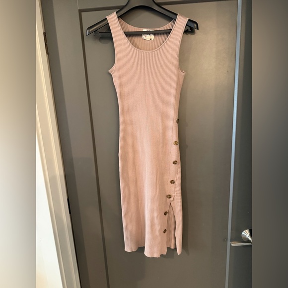Hippie Rose Dresses & Skirts - Hippie Rose Sleeveless Rib Knit Midi Dress with Side Button Detail size Medium